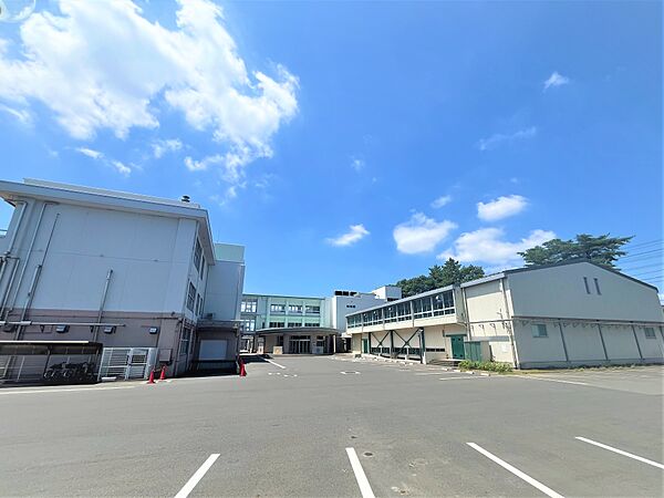 apartment 茨城県守谷市中央１丁目
地図を見る