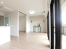 ライオンズマンション千里丘ガーデンシティ 3LDKのリビング/ダイニング