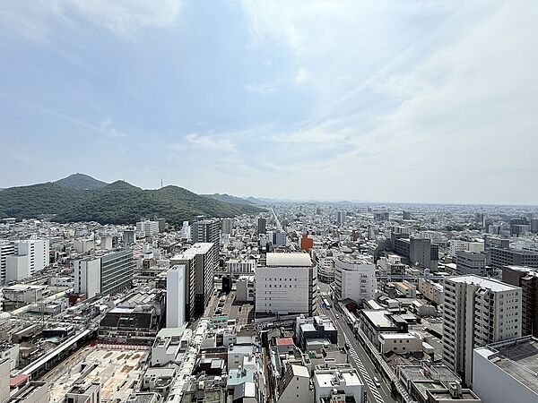 東側バルコニーからの眺望（市街地方面）