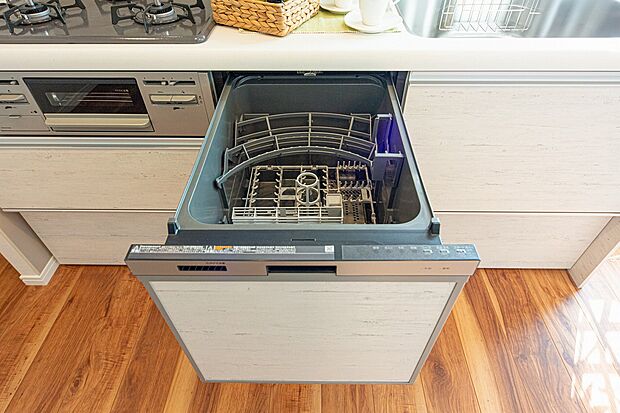 日々の家事時間を短縮できる食器洗浄乾燥機付き
