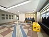 室内：エントランスホール