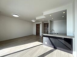 サーパス伏石町レジデンス 2LDKのリビング/ダイニング