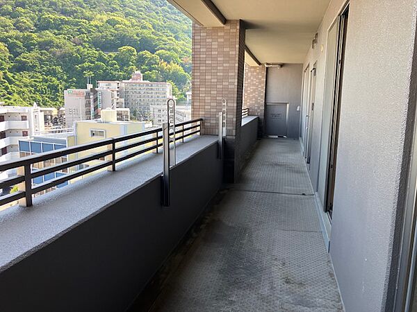 バルコニーを拡大表示