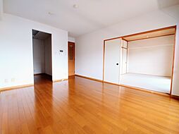 サーパスシティ南末広二番館 4LDKのリビング/ダイニング