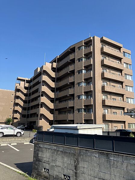 外観(北西方向)