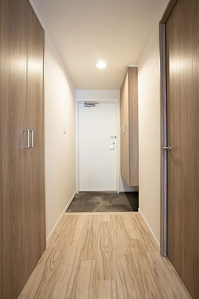 　室内の廊下