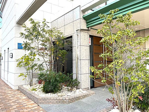 　ＪＲ山陽線「東尾道」駅まで徒歩5分の立地です。