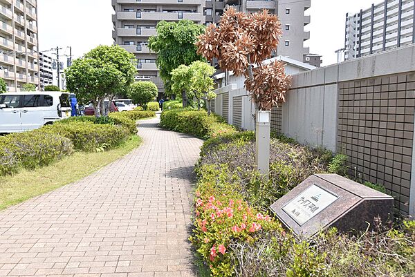 エントランスアプローチ