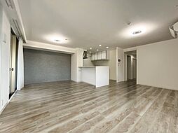 サーパスシティ天保山一番館 3LDKのリビング/ダイニング