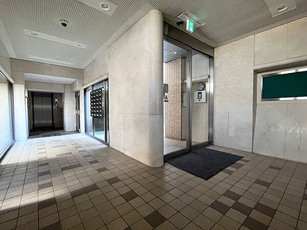 エントランス