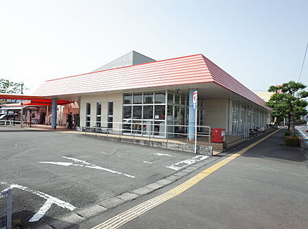 コープ 柳丸店まで490m