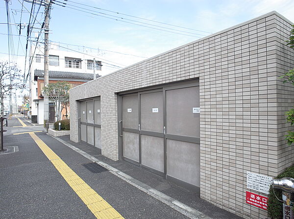 ゴミ置き場