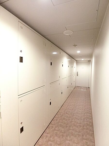 タイヤ置き場（月額使用料600円～1400円）