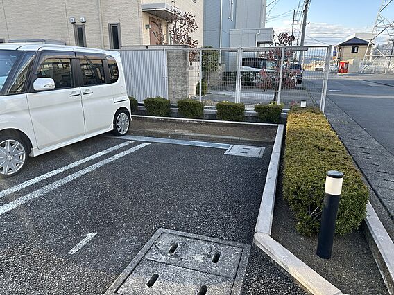 　平面駐車場（...