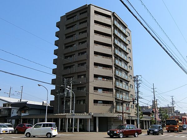 apartment 新潟県新潟市中央区近江２丁目20番44号　近江ビル5F