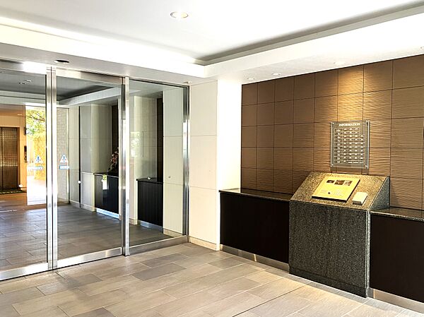 共用エントランス　オートロックシステム