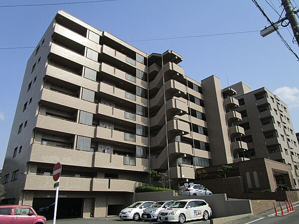 apartment 福島県郡山市長者３丁目4番5号