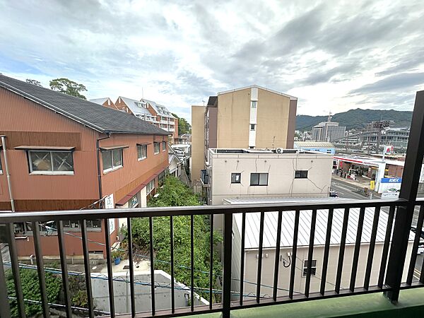 バルコニーを拡大表示