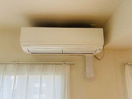 エアコン(リビングに設置)