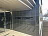 エントランス：マンション入り口