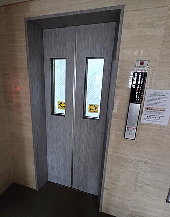 エレベーター