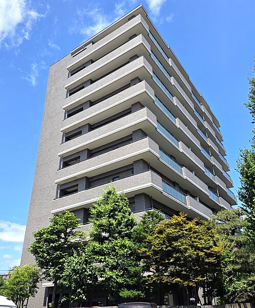 マンション外観2