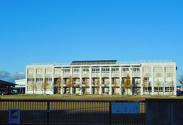 浜松市立東陽中学校（1300m）