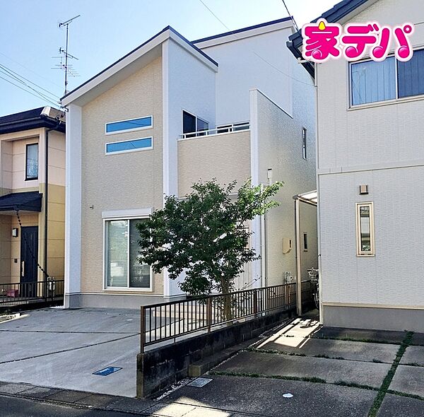 外観：322000643205