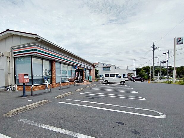 セブンイレブン浜松佐鳴湖西店(850m)