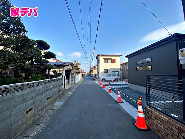 前面道路:北側約3.6m幅、前面道路は車通り少ないのでお子様も安心して暮らせる環境です