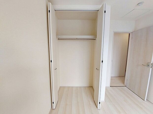 全居室に収納が完備されています。衣類や雑貨、子供のおもちゃまでスッキリ収納できます。