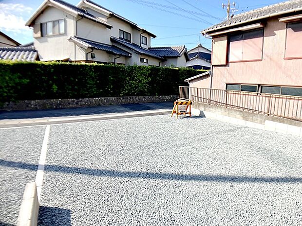 広々3台以上駐車可能物件！！お友達が遊びに来た時も安心！ 