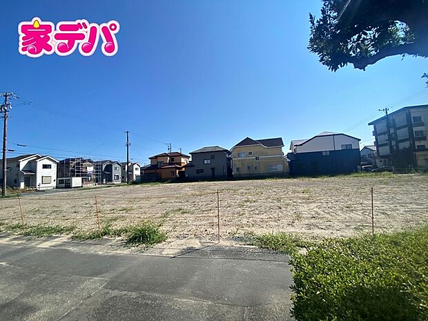 住宅ローンにご不安のあるお客様も、まずはお気軽にご相談下さい。お客様に最適な資金計画と金融機関をご案内いたします。