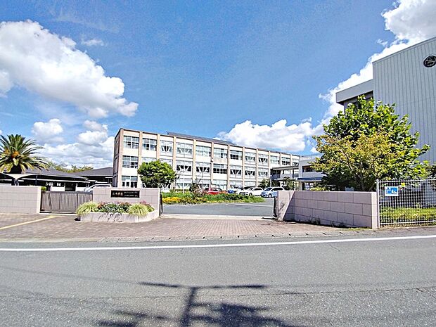 庄内中学校（690m）