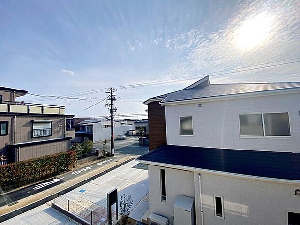 閑静な街並みの眺めは、心も体も落ち着きますね。