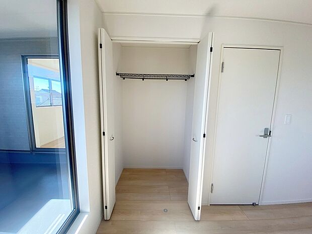 クローゼット付きでいつもお部屋はスッキリ!全居室にある収納スペースは住みやすさへのこだわりです。