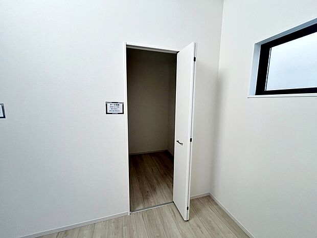 LDK収納があることで、家族で共有できるものが全てこの収納に集約できます!