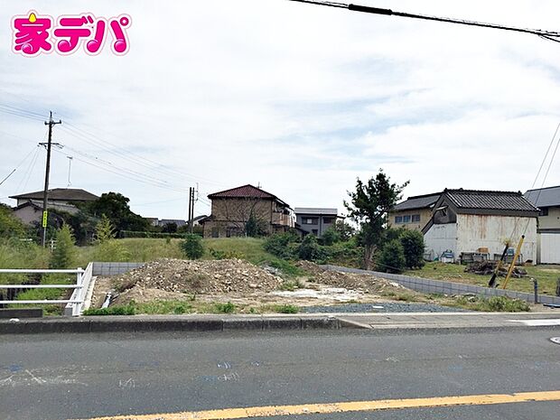 地域に密着した不動産販売でお客様のニーズに、経験豊富なスタッフが柔軟にご対応させて頂きます。