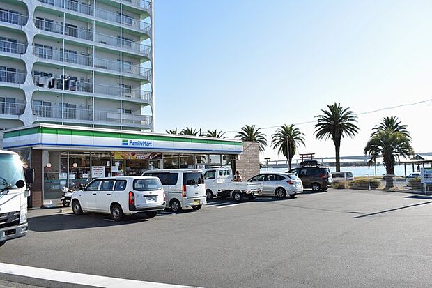 ファミリーマート浜名湖弁天島店（1340m）