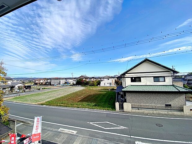 つい深呼吸をしたくなる気持ちの良い眺望はこのお部屋の自慢です!