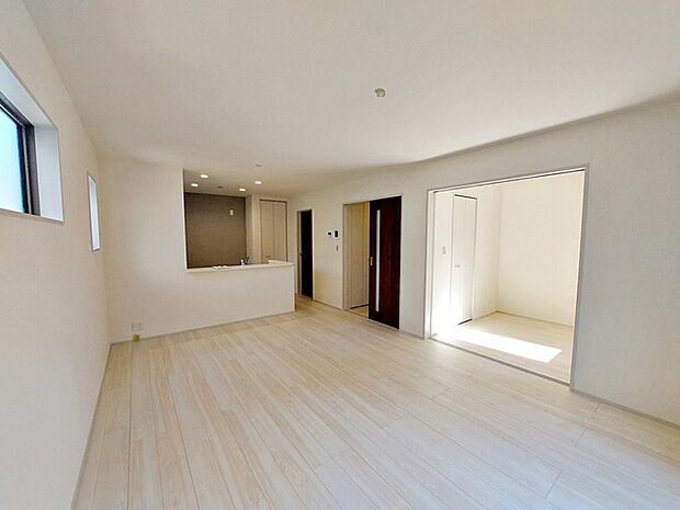 【リビング15.75帖】 ご家族みんながゆっくりくつろげる広々リビング  