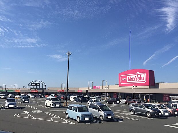 イオンタウン磐田(580m)