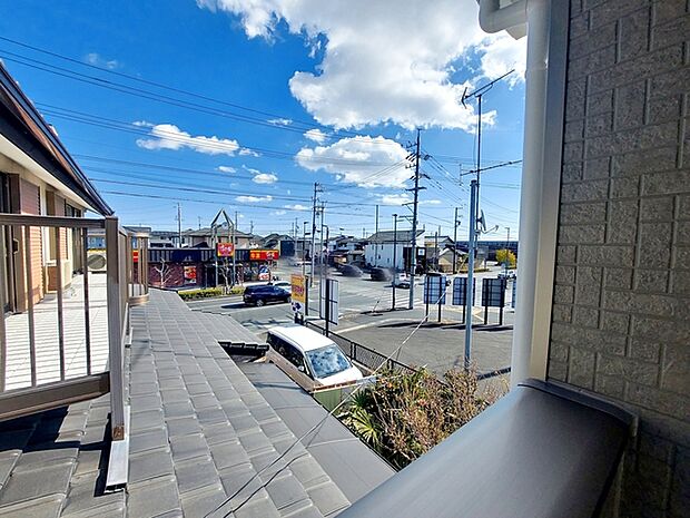 閑静な街並みの眺めは、心も体も落ち着きますね。