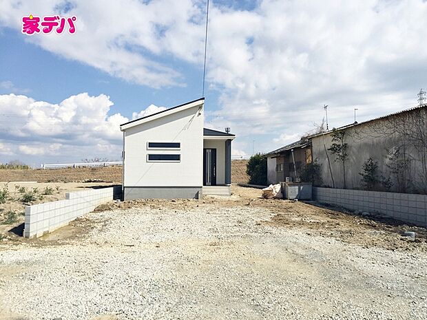 足場が外れました!現地ご案内いたします。お気軽にお問い合わせください!