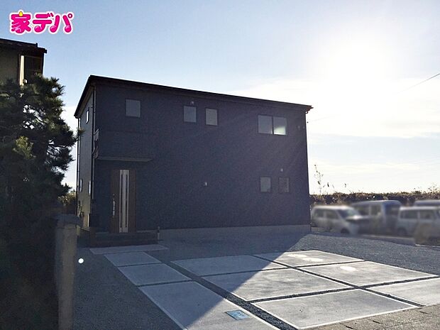 【新築分譲全1棟】ご成約キャンペーン実施中。詳細はスタッフまでお問合せ下さい。