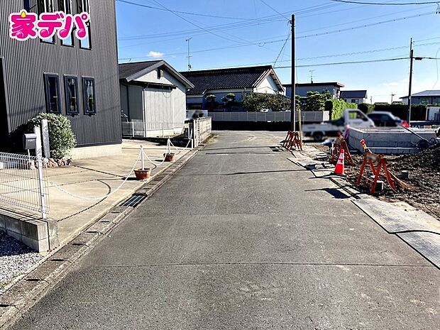 前面道路:東側約5m幅