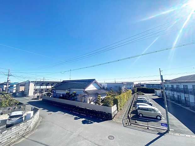 閑静な街並みの眺めは、心も体も落ち着きますね。  