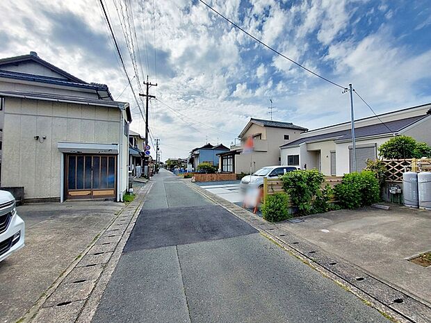 前面道路:南西側約4.1m幅 前面道路は車通り少ないのでお子様も安心して暮らせる環境です