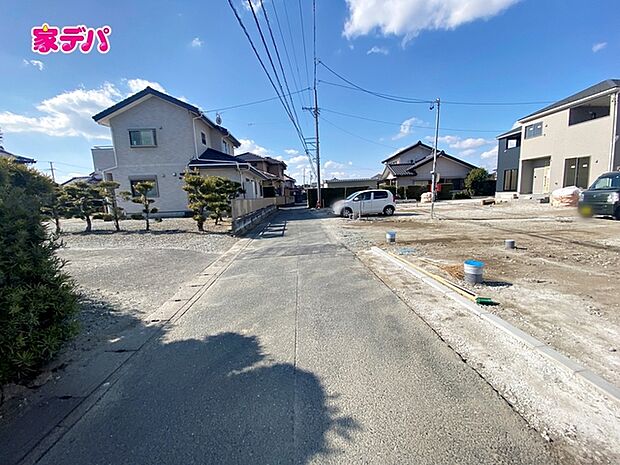 前面道路:南側約3.1m幅