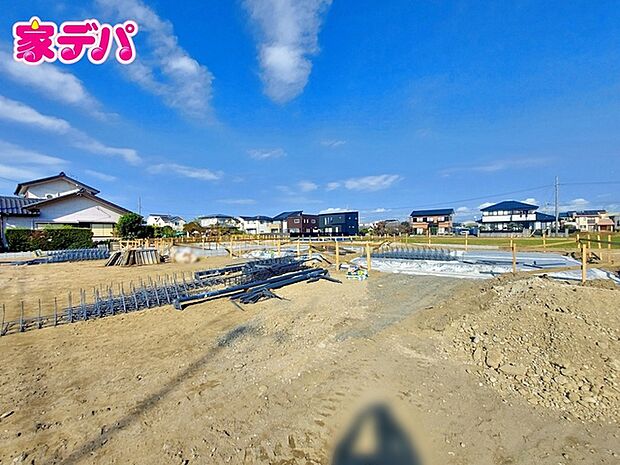 住宅ローンにご不安のあるお客様も、まずはお気軽にご相談下さい。お客様に最適な資金計画と金融機関をご案内いたします。